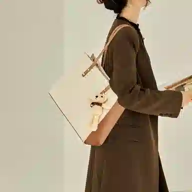 Tote