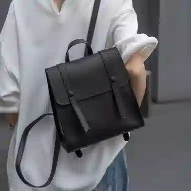 纳兰杜 英伦风百搭时尚纯色简约休闲 牛皮拼合成革 双肩包 女款 子夜黑