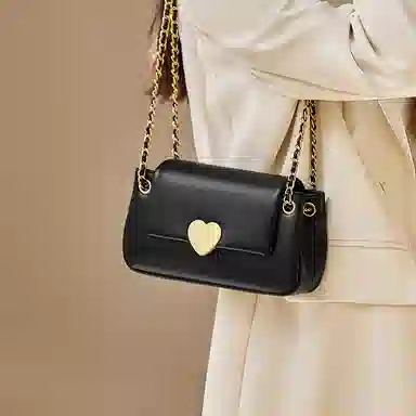 纳兰杜 女包百搭实用女生精致包包通勤休闲潮流礼盒装 牛皮拼合成革 链条包腋下包斜挎包单肩包 中号 女款 米白色/子夜黑