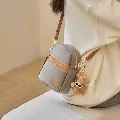 纳兰杜 轻便实用小巧拼色设计感休闲复古 超纤合成革 手机包 常规 女款 高级灰/子夜黑