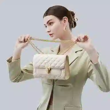 纳兰杜 菱格链条小香风潮流百搭 牛皮拼合成革 斜挎包 小号 女款 黑色/米白色