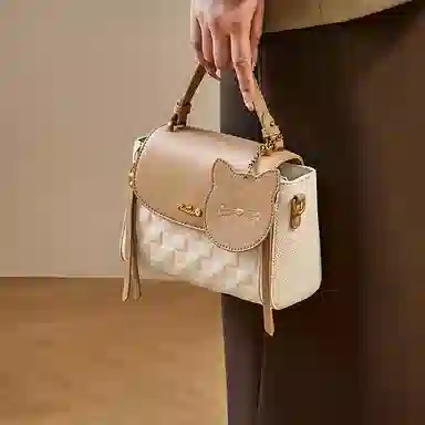 纳兰杜 高级感时尚百搭通勤妈妈款气质休闲实用女包 头层牛皮拼合成革 小方包手提包单肩斜挎包 常规 女款 米白拼杏