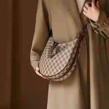 纳兰杜 复古印花高级感老花腋下包时尚简约通勤百搭 合成革 饺子包单肩斜挎包 常规 女款 卡其色