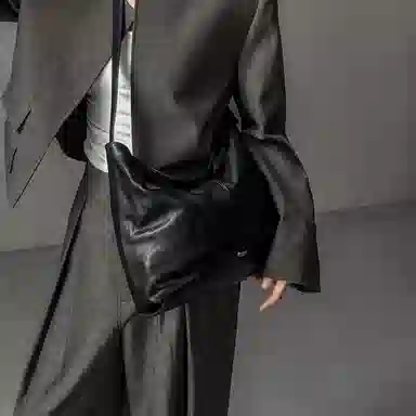 纳兰杜 通勤百搭时尚复古简约休闲实用 头层牛皮拼合成革 托特包单肩包购物袋 大号 女款 子夜黑/咖啡色