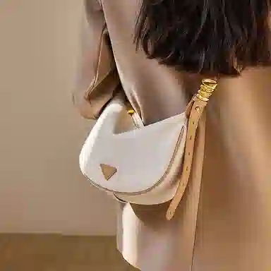 纳兰杜 女包百搭休闲潮流高级质感时尚包包 牛皮拼合成革 饺子包腋下包斜挎单肩包 大号 女款 米白拼杏/焦糖棕/子夜