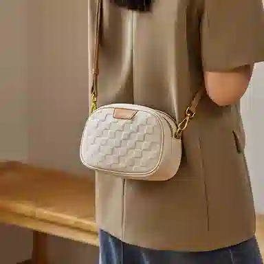 纳兰杜 女包休闲百搭通勤精致小众品牌包包 头层牛皮 小方包单肩斜挎包 小号 女款 米白拼杏/大象灰