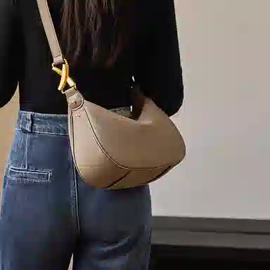 纳兰杜 韩系时尚百搭高级感大容量纯色软皮腋下通勤 头层牛皮拼合成革 饺子包月牙包单肩包 女款 大象灰/咖色