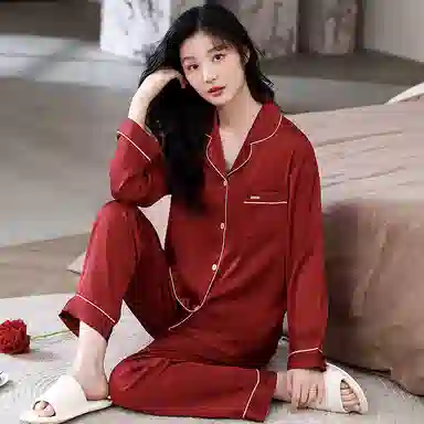 俏薇妮 简约纯色柔软喜庆冰丝时尚大气高级感长袖长裤家居服宽松舒适休闲透气可外穿春秋睡衣套装 女款 红色