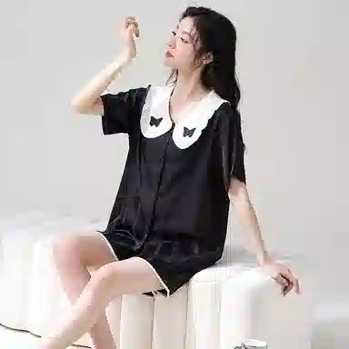俏薇妮 简约纯色柔软时尚优雅高级感短袖三分裤家居服休闲舒适凉爽透气可外穿睡衣套装 女款 黑色