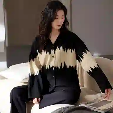 QIAOWEINI