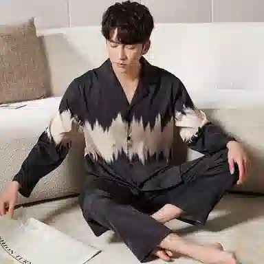 QIAOWEINI