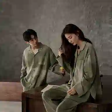 俏薇妮 简约柔软迷彩高级感长袖长裤家居服休闲舒适可外穿睡衣套装 女款 绿色