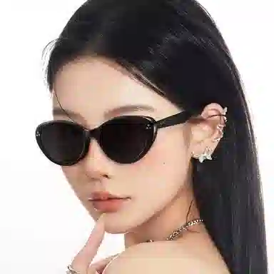 LASHION TR