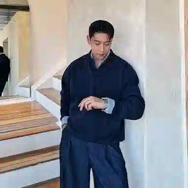 我是大卫 韩版翻领休闲轻熟风卫衣 男女同款 深蓝色