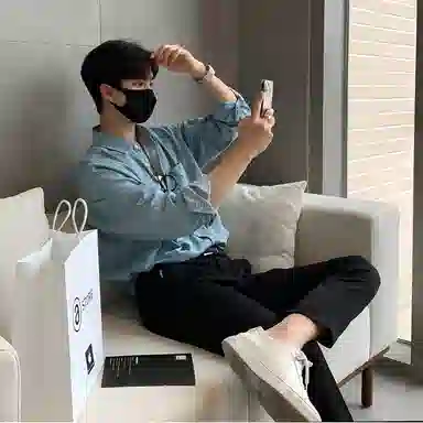 我是大卫 韩系复古简约通勤牛仔长袖衬衫 男女同款