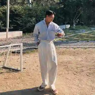 我是大卫 韩版松弛感两侧可调节直筒设计感百搭休闲裤 男女同款 白色