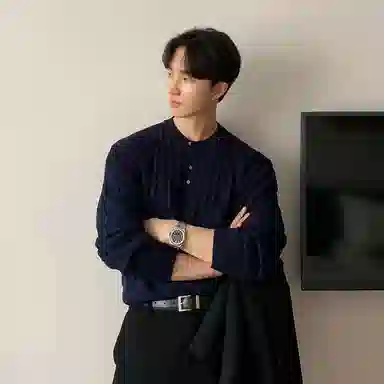 我是大卫 小众高级感韩系纯色设计感宽松套头炸街针织衫 男女同款