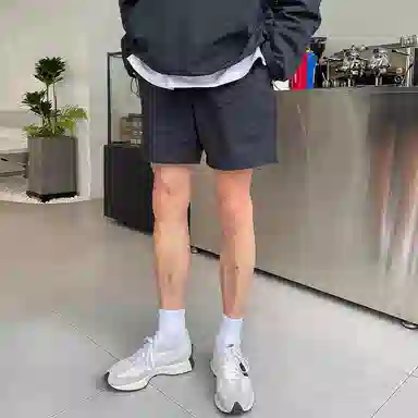 我是大卫 基础纯色百搭薄款抽绳直筒休闲短裤 男女同款