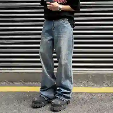 Wo Shi Da Wei Retro Loose Jeans