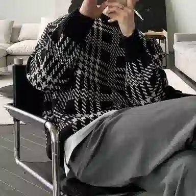 我是大卫 不规则撞色拼接复古格子条纹套头宽松针织衫 男女同款