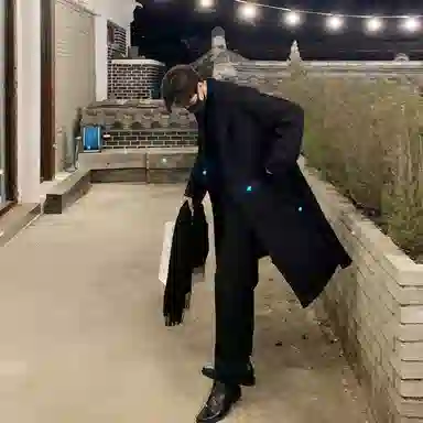 我是大卫 纯色复古中长款过膝保暖加厚毛呢大衣 男女同款