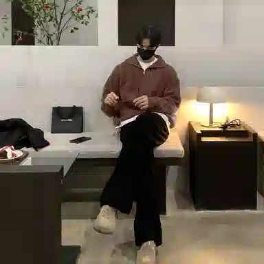 Wo Shi Da Wei Retro Half-Zip Sweater