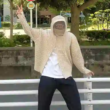 我是大卫 高级感慵懒风宽松镂空连帽长袖针织衫 男款 杏色