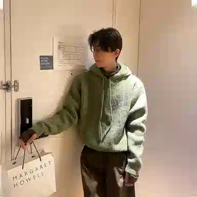 我是大卫 纯色简约慵懒风连帽套头长袖针织衫 男女同款 军绿色