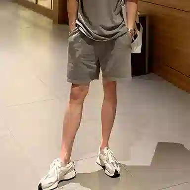 我是大卫 纯色基础百搭抽绳直筒休闲短裤 男女同款 深灰色