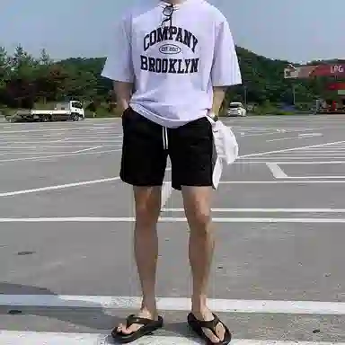 我是大卫 基础色简约纯色系带中腰分休闲短裤 男女同款