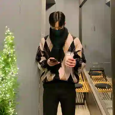 我是大卫 韩版复古菱格撞色几何图案棋盘格拼接针织衫 男女同款