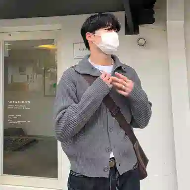 我是大卫 单排扣翻领简约基础韩版纯色百搭针织衫 男女同款