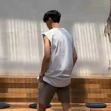 我是大卫 休闲简约纯色宽松打底外穿百搭无袖背心 男款