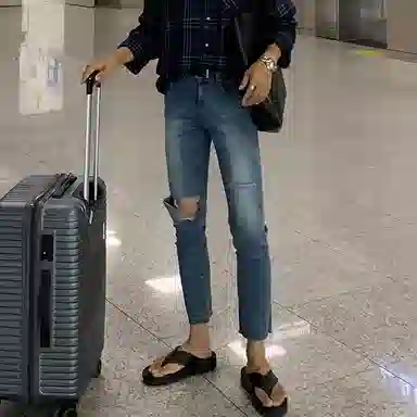 我是大卫 破洞韩版水洗复古修身小脚牛仔裤 男女同款 蓝色