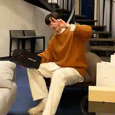 我是大卫 拼色设计感宽松基础韩版潮牌圆领套头针织衫 男女同款