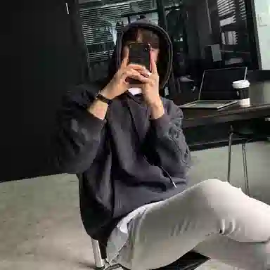 我是大卫 重磅基础款运动风休闲百搭慵懒宽松连帽卫衣 男女同款