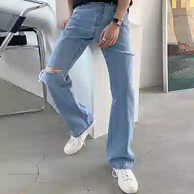 我是大卫 破洞设计宽松休闲直筒牛仔裤 男女同款 浅蓝色
