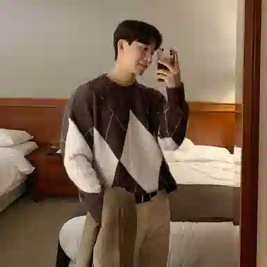 我是大卫 复古菱格基础款棋盘格撞色拼接不规则针织衫 男女同款