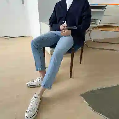 我是大卫 水洗修身直筒九分牛仔裤 男女同款 浅蓝色