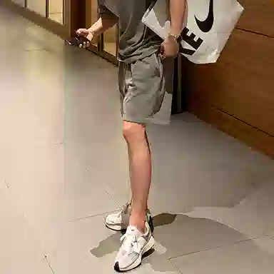 我是大卫 纯色基础百搭抽绳直筒休闲短裤 男女同款 深灰色