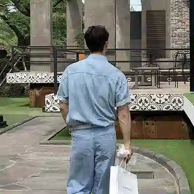 我是大卫 夏季宽松做旧高级感休闲牛仔衬衣韩版痞帅时尚短袖衬衫 男款