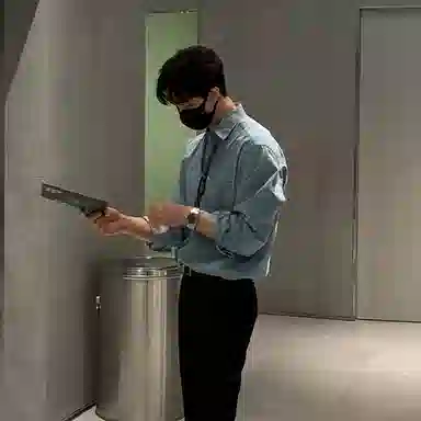 我是大卫 韩系复古简约通勤牛仔长袖衬衫 男女同款