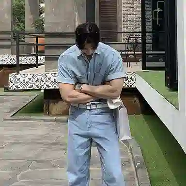 我是大卫 夏季宽松做旧高级感休闲牛仔衬衣韩版痞帅时尚短袖衬衫 男款