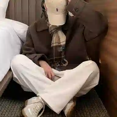 Wo Shi Da Wei Retro Wool Coat Deep Brown