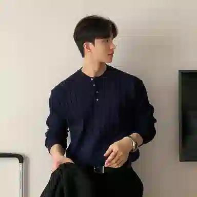 我是大卫 小众高级感韩系纯色设计感宽松套头炸街针织衫 男女同款