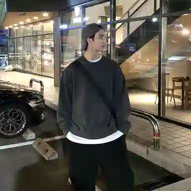 我是大卫 港风宽松美式简约百搭纯色圆领长袖卫衣 男女同款 深灰色