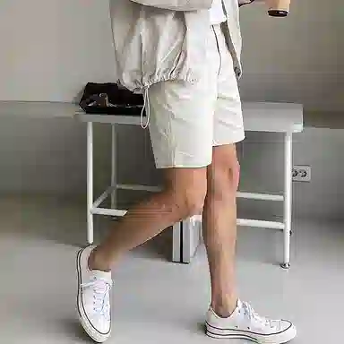 我是大卫 工装复古纯色松紧腰五分宽松休闲短裤 男款 白色