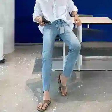 我是大卫 韩版水洗薄款个性百搭九分破洞修身小脚牛仔裤 男女同款 浅蓝色