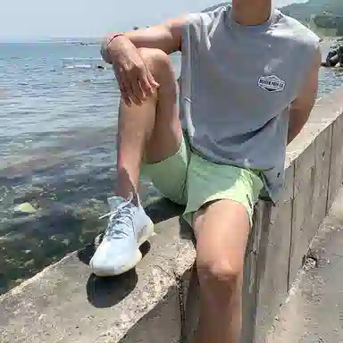 Wo Shi Da Wei Sleeveless Tank Top