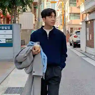 我是大卫 港风复古小众半拉链翻领设计感宽松套头针织衫 男女同款